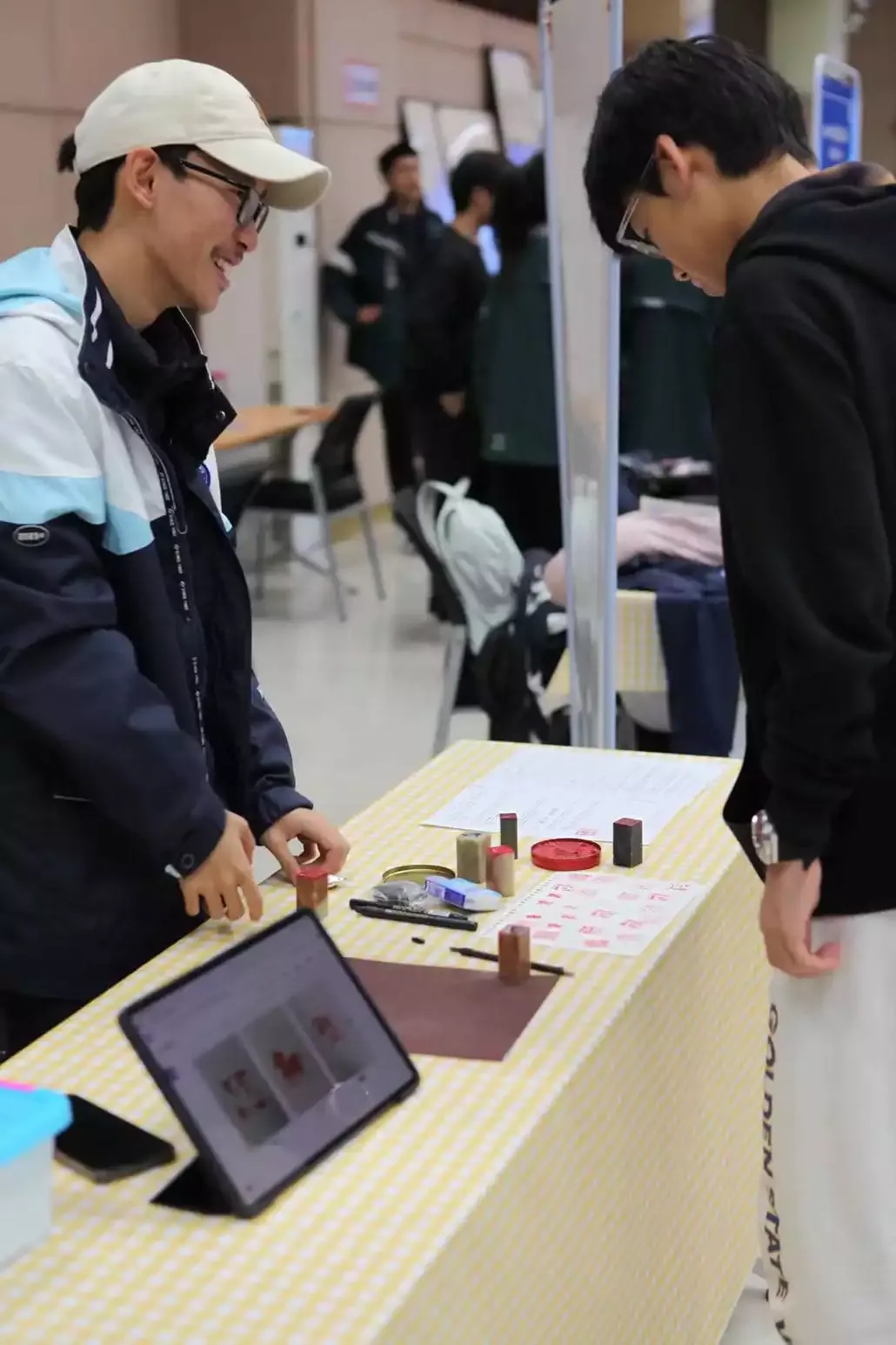 学术月社团交流活动照片3